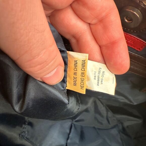 Tommy Hilfiger Pink Floral Canvas Tote Bag Brown Leather Accents 17"x10"x5" EUC - Picture 13 of 16